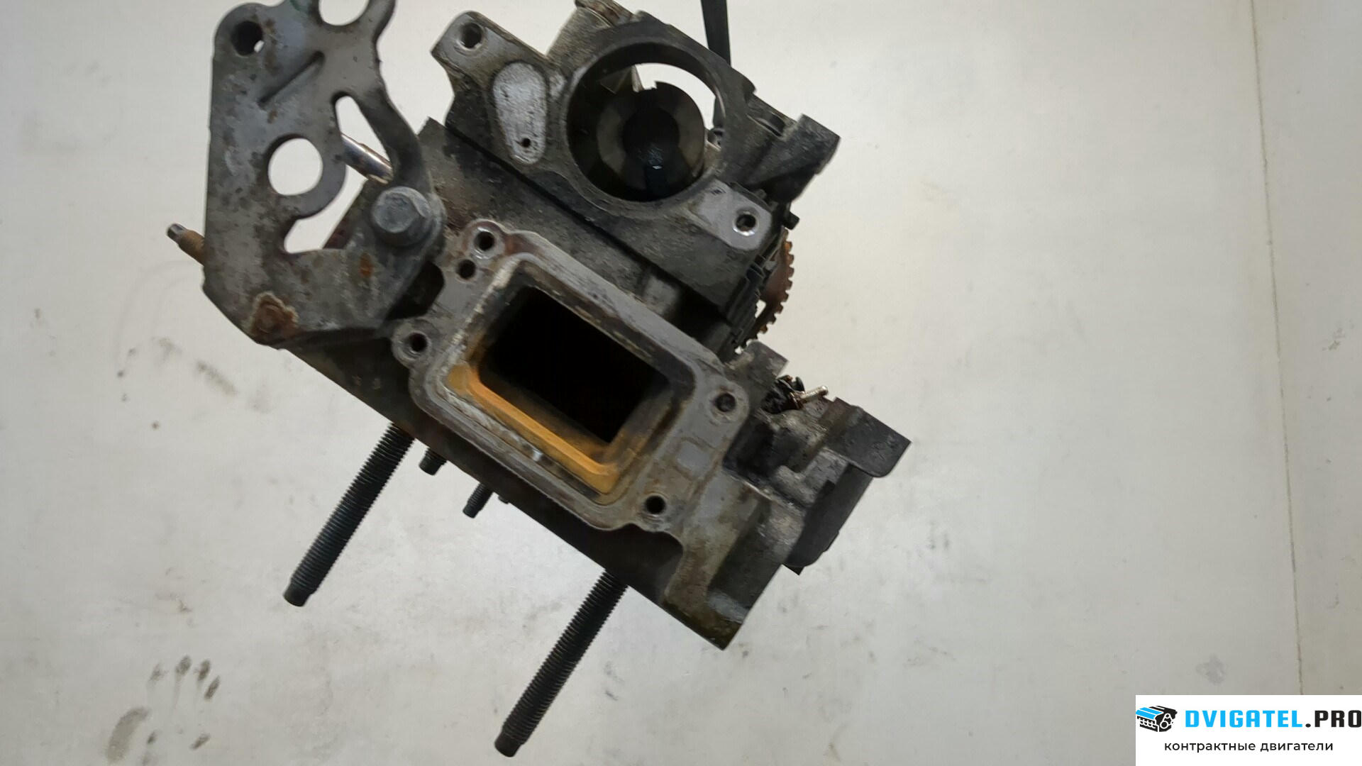 Головка блока цилиндров (ГБЦ) Ford Fiesta 2008 - 2013 TZJA,TZJB 1.6 л., Дизель, TDCI, артикул 8531665